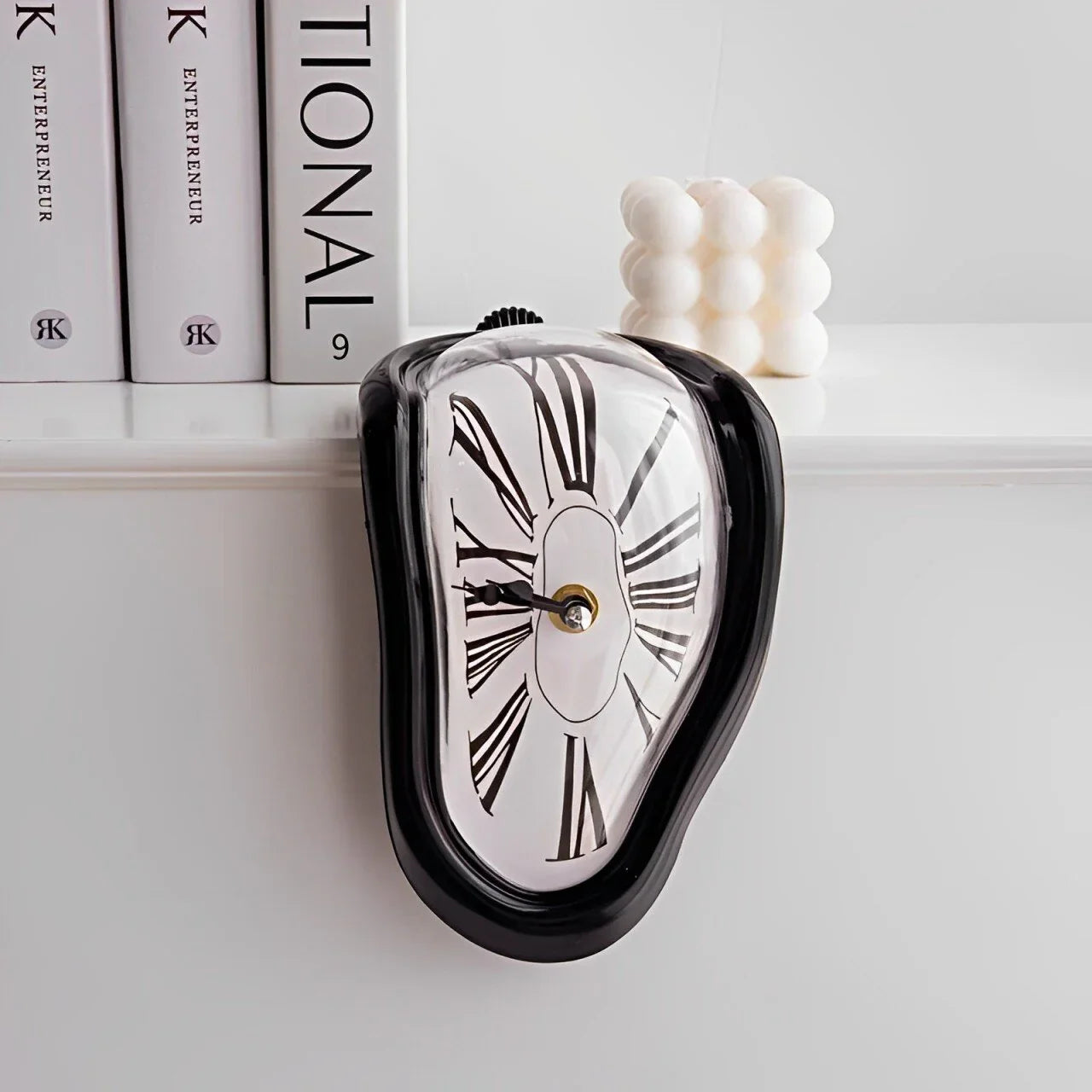 PLATINARTZ® DreamScape Melting Clock