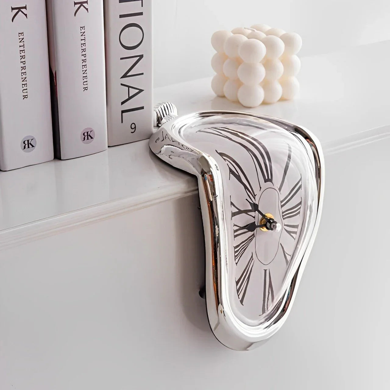 PLATINARTZ® DreamScape Melting Clock