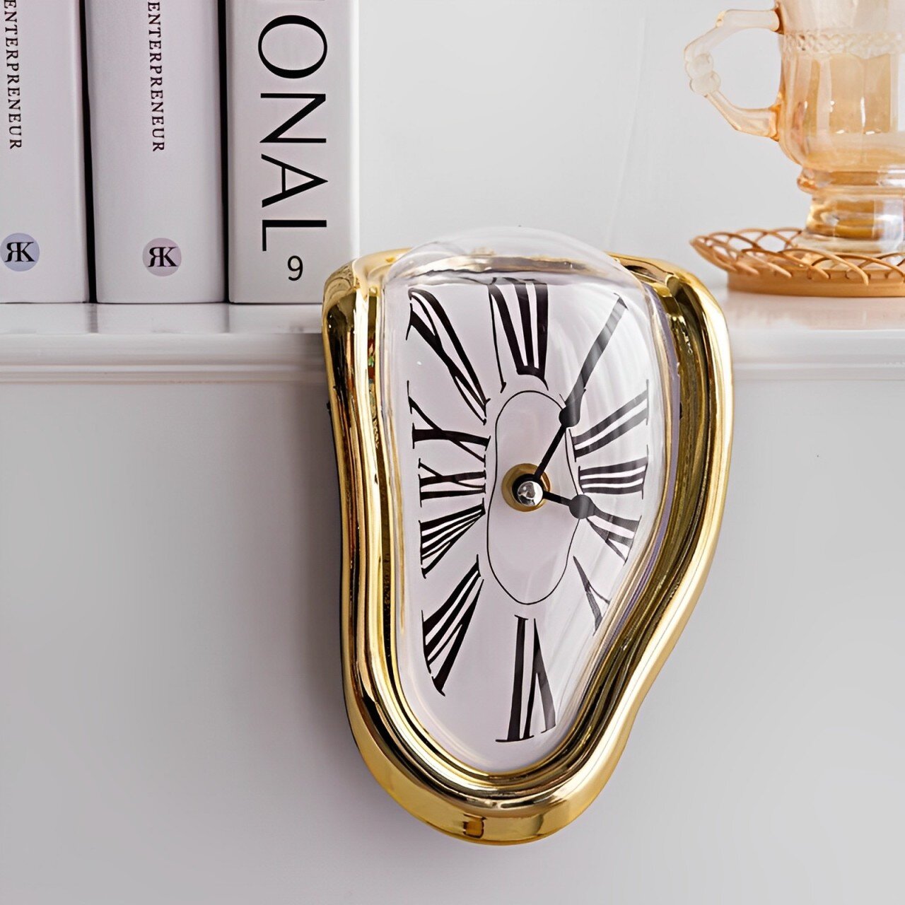 PLTNRTZ® DreamScape Melting Clock