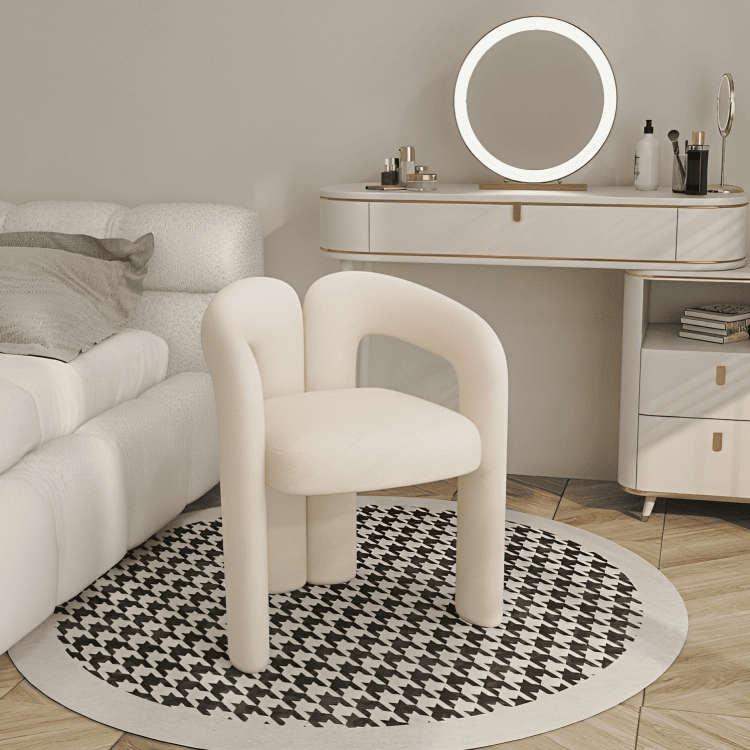 PLTNRTZ® Eleganza Vanity Chair